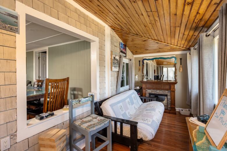 The Onset Beach Compound-cape Cod Beach Resort & Oceanic Habitat