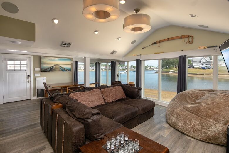 The Onset Beach Compound-cape Cod Beach Resort & Oceanic Habitat