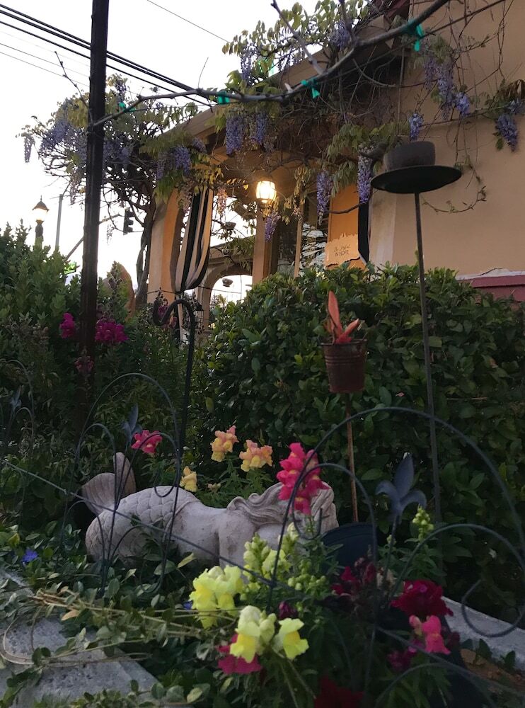 Hotel Chardonnay Lodge