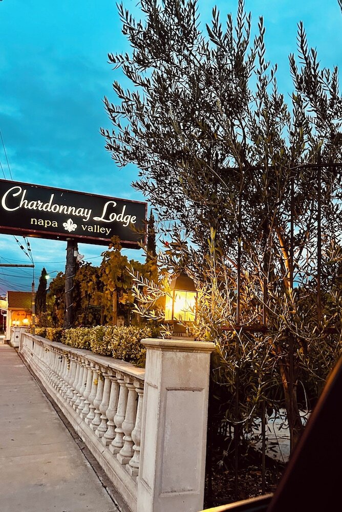 Hotel Chardonnay Lodge