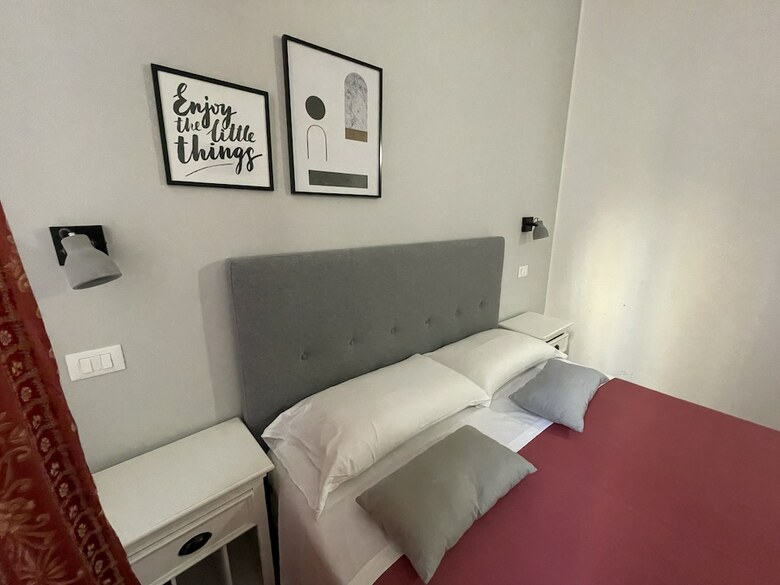Ad Cavour Luxury Rooms
