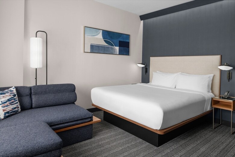 Hotel Courtyard By Marriott Calgary Downtown