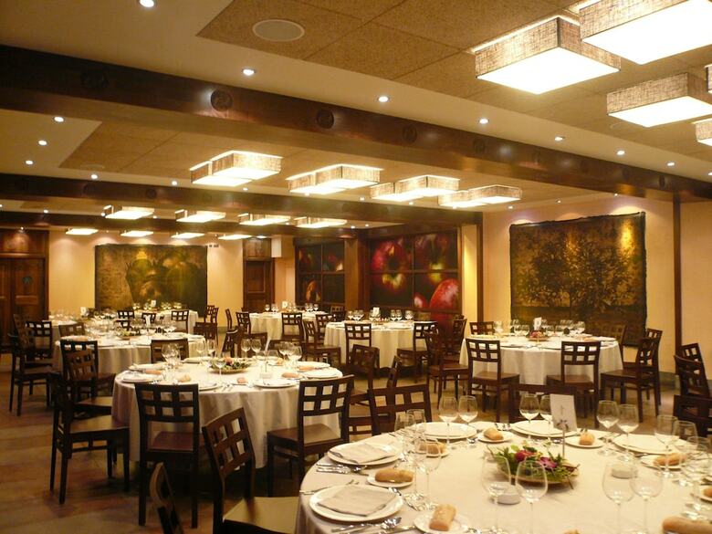 Azz Asturias Langrehotel & Spa
