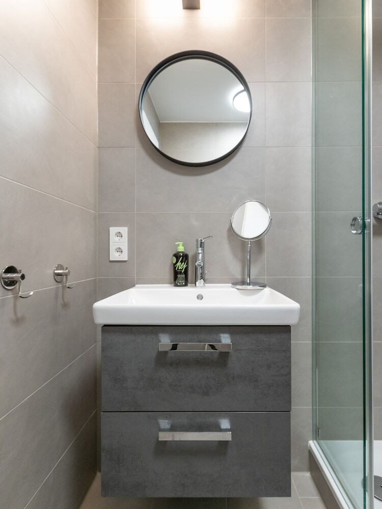 Limehome Berlin Luise-henriette-str.
