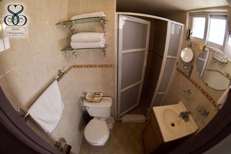 Hotel Tres Sof�as
