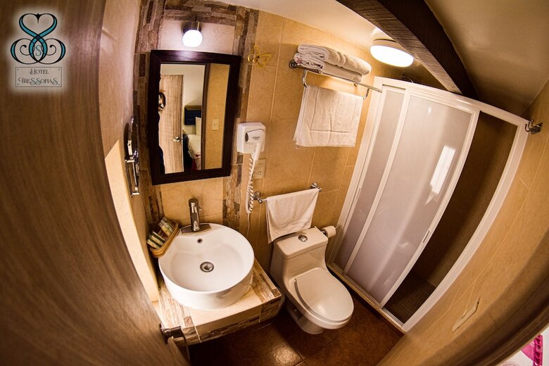 Hotel Tres Sof�as