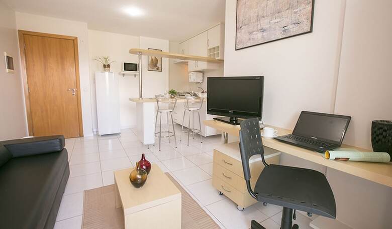 Hotel Premier Residence Hplus Long Stay