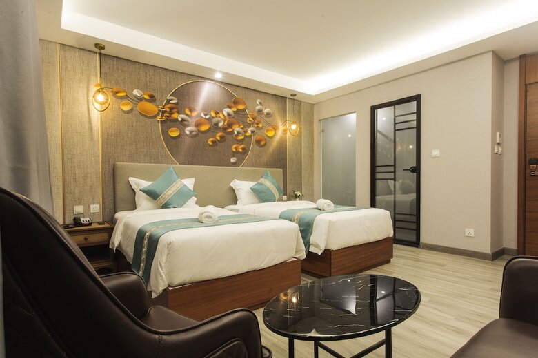 Thapae Twins Hotel
