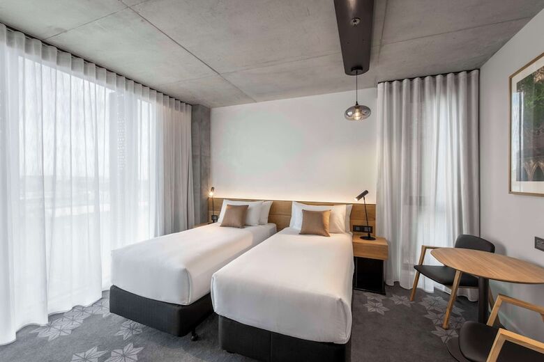 Vibe Hotel Adelaide