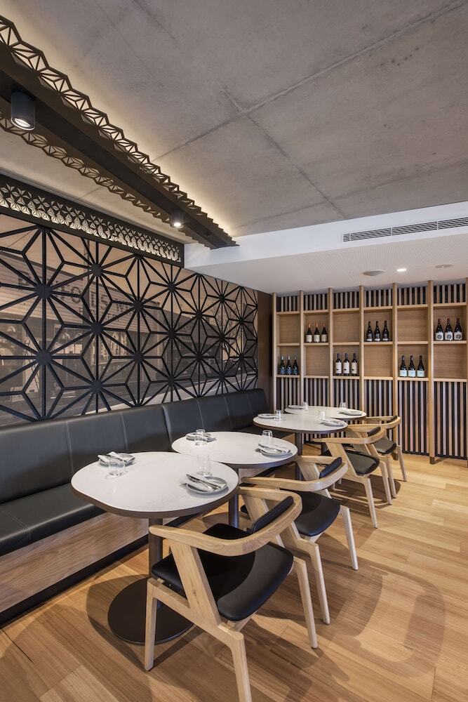 Vibe Hotel Adelaide