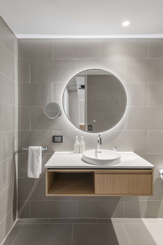 Vibe Hotel Adelaide