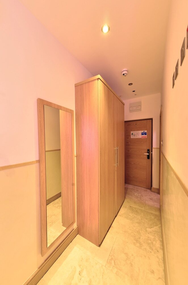 Hotel Arlo Apartments