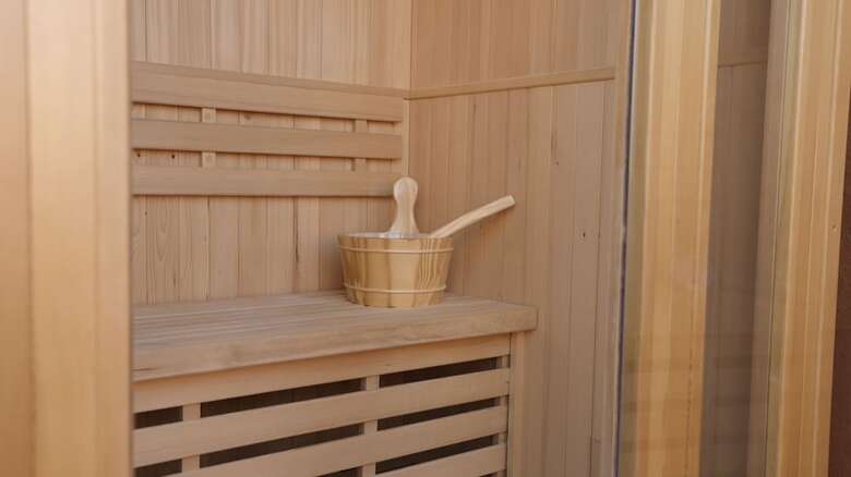 Enn�a - Jacuzzi & Luxury Suites