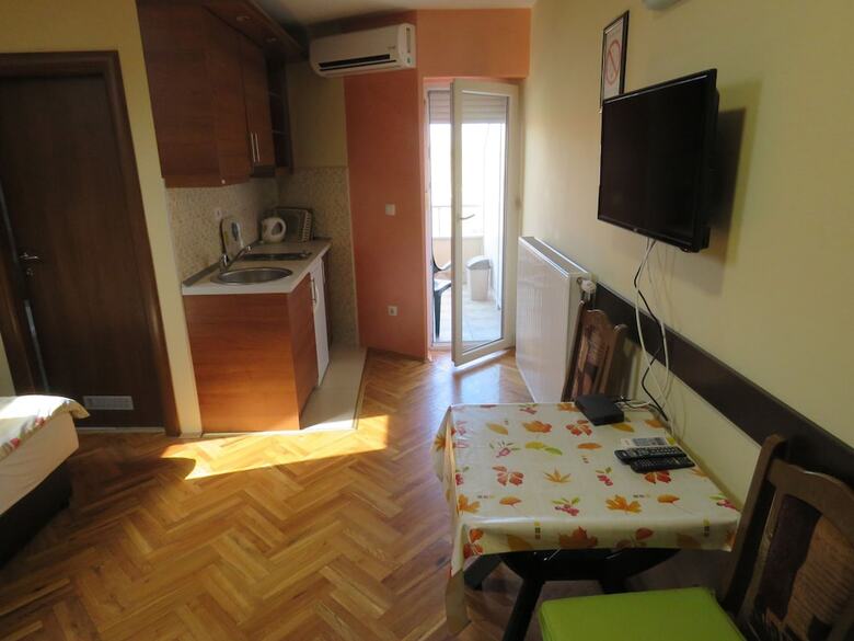 Aparthotel Apartments  Bella Mare Belgrade