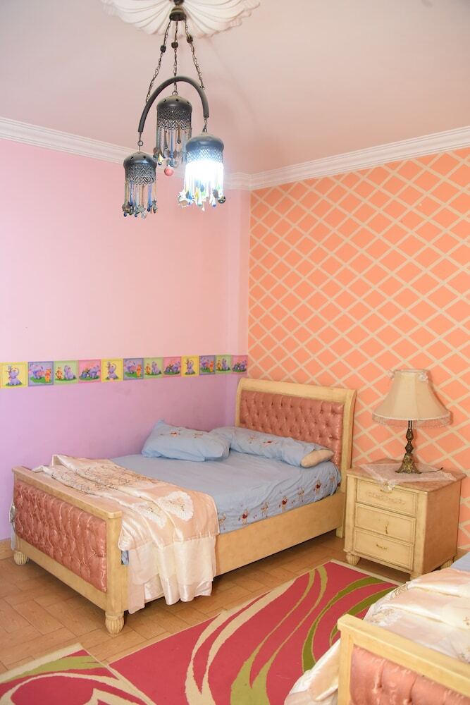 Kenzy Guest House