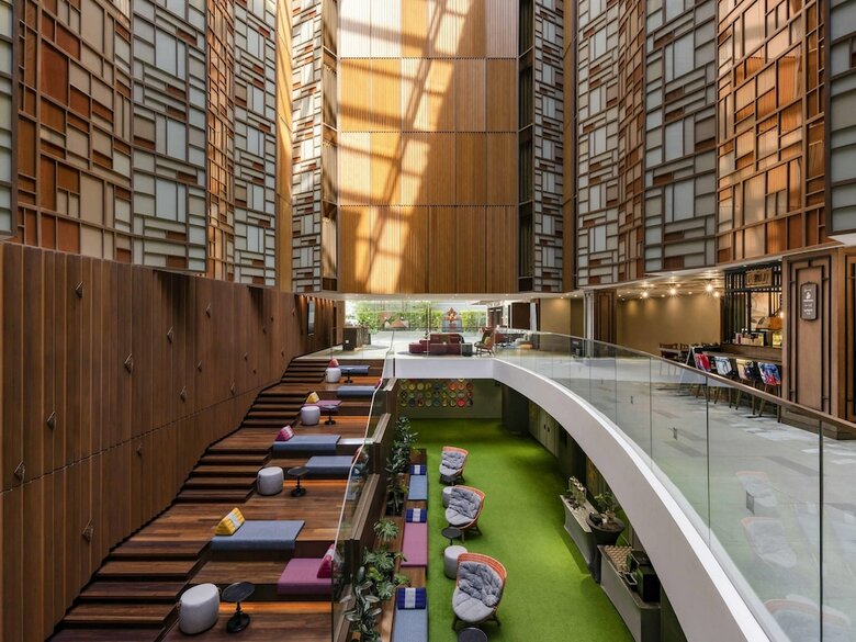 Hotel Ibis Styles Bangkok Silom