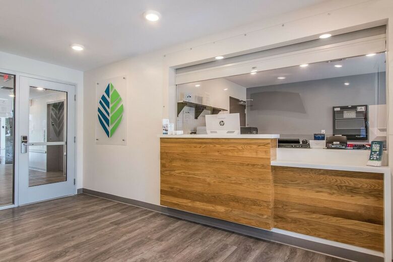 Hotel Woodspring Suites Doral Miami Airport