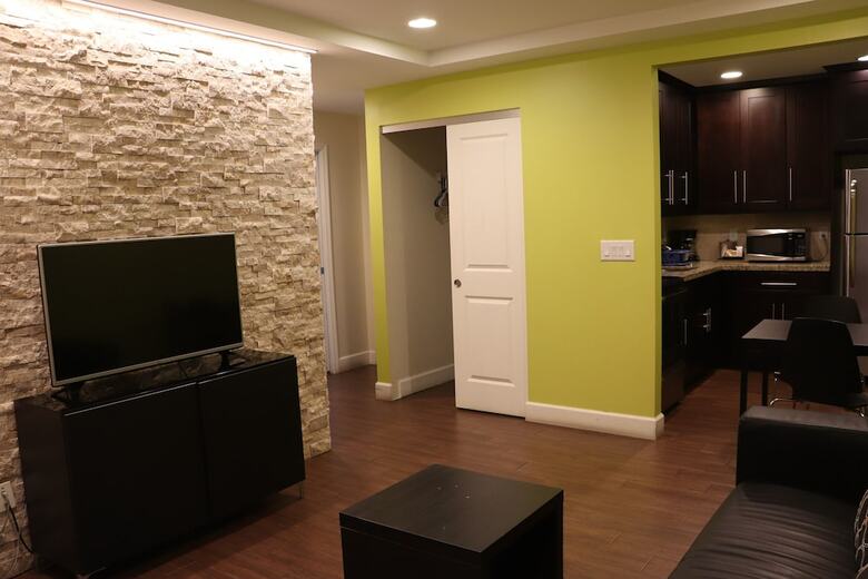 Hotel Curtis Inn & Suites