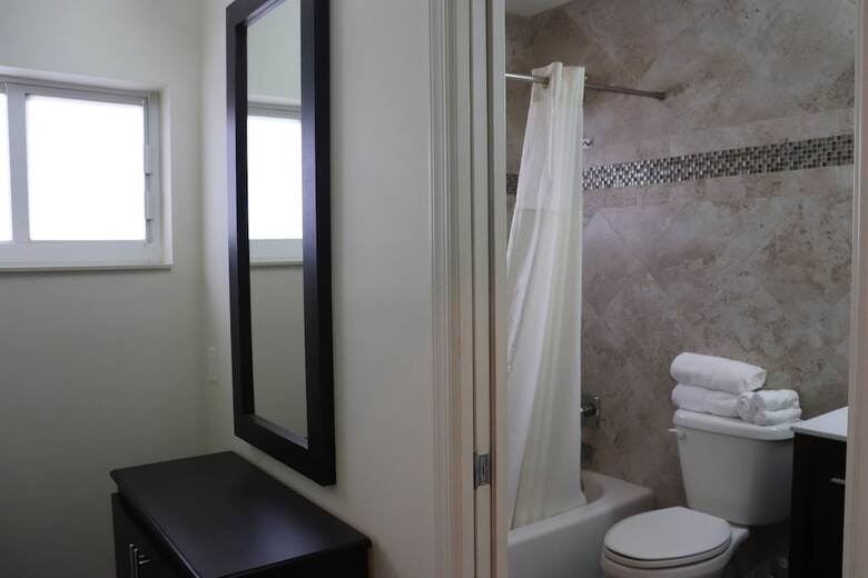 Hotel Curtis Inn & Suites