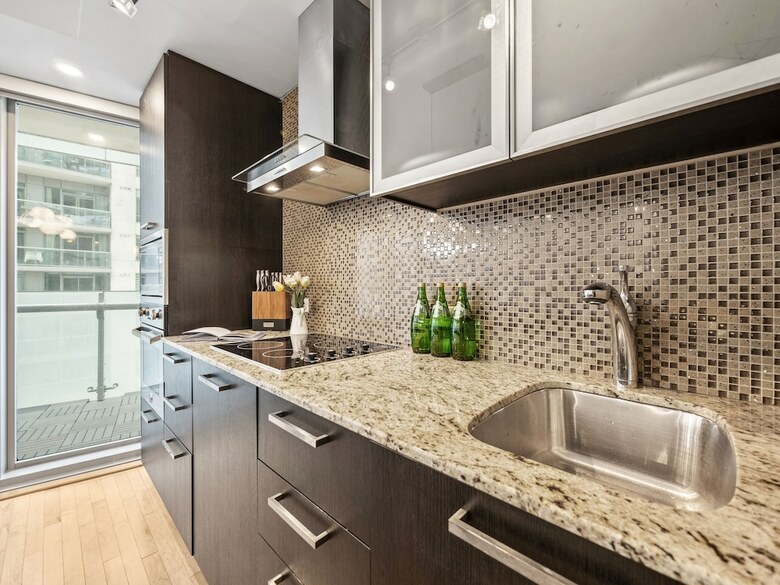 Aparthotel Stallion Suites Opp Cn Tower & Scotiabank Arena