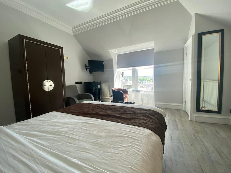 Hotel No 6 West Coates