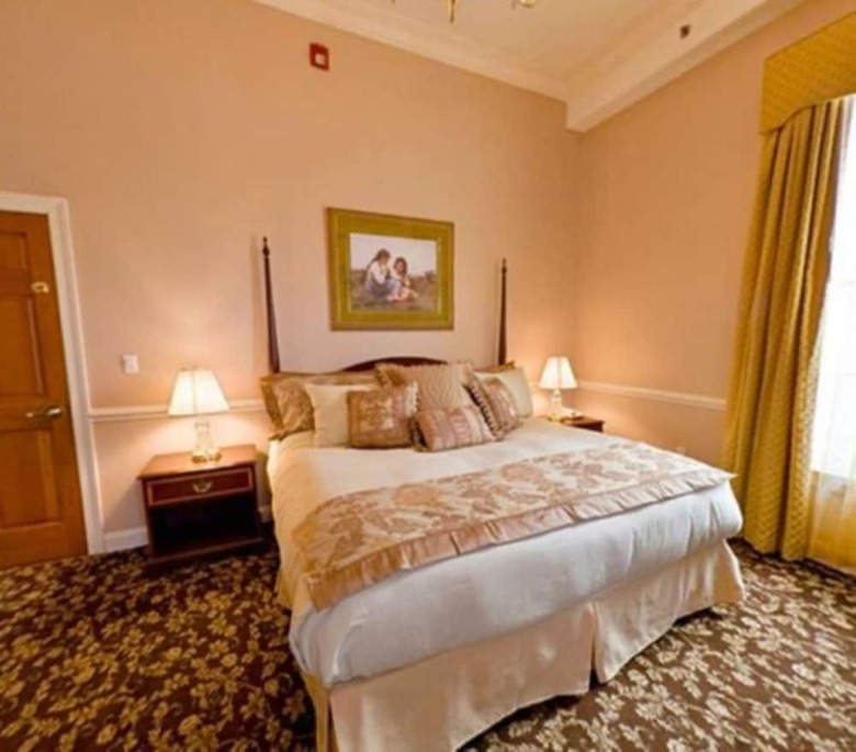 Hotel Alcott
