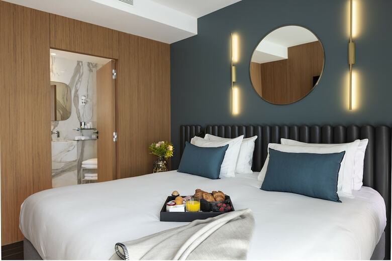 Hotel Howard Sur Seine