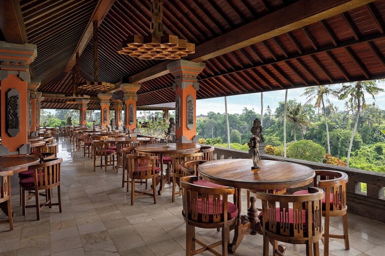 Hotel Swan Paradise A Pramana Experience