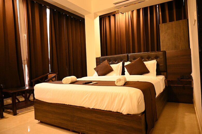 Hotel La Mer Beach Resorts