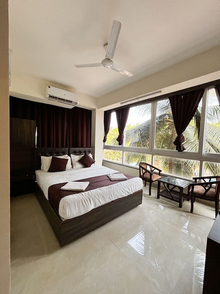 Hotel La Mer Beach Resorts