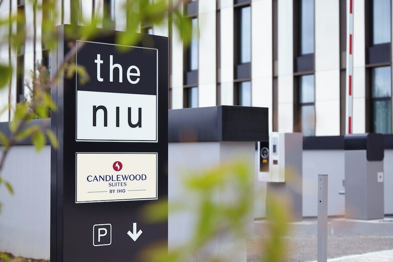 Candlewood Suites Dusseldorf Airport By Ihg