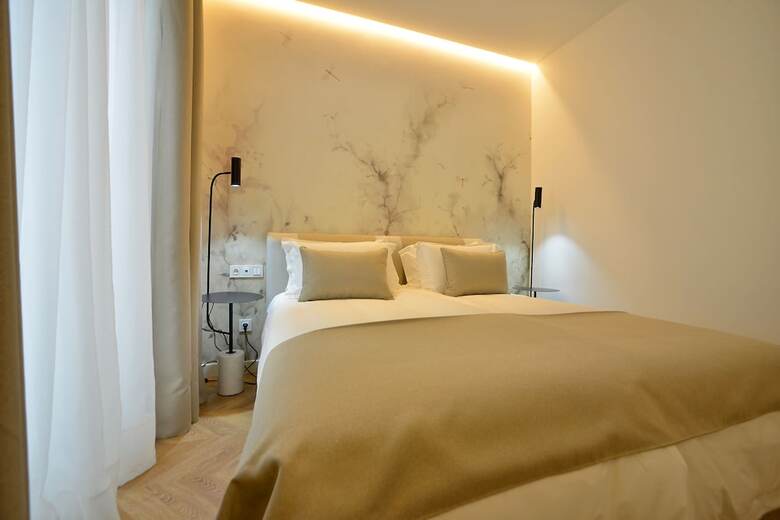 Aparthotel Plaza Mina Suites - Adults Recommended