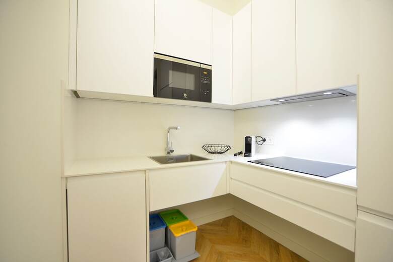 Aparthotel Plaza Mina Suites - Adults Recommended