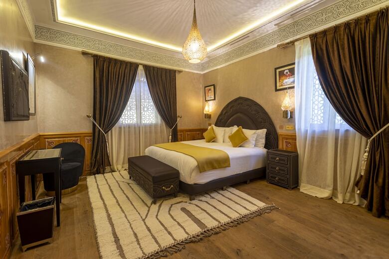 Riad Maria Towers