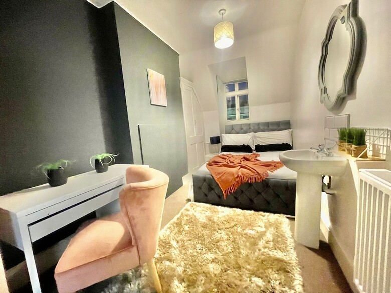 Molly Central House