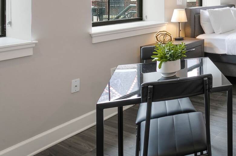Aparthotel Bywater Suite Hotel
