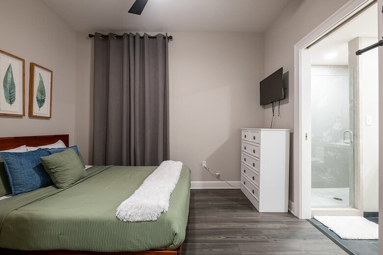 Aparthotel Bywater Suite Hotel