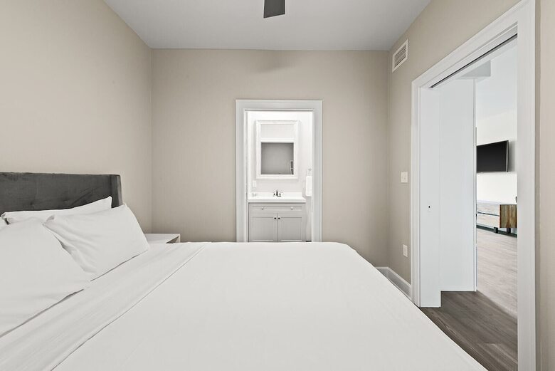 Aparthotel Bywater Suite Hotel