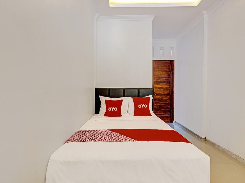 Hotel Oyo 92166 Nirwana Inn Syariah