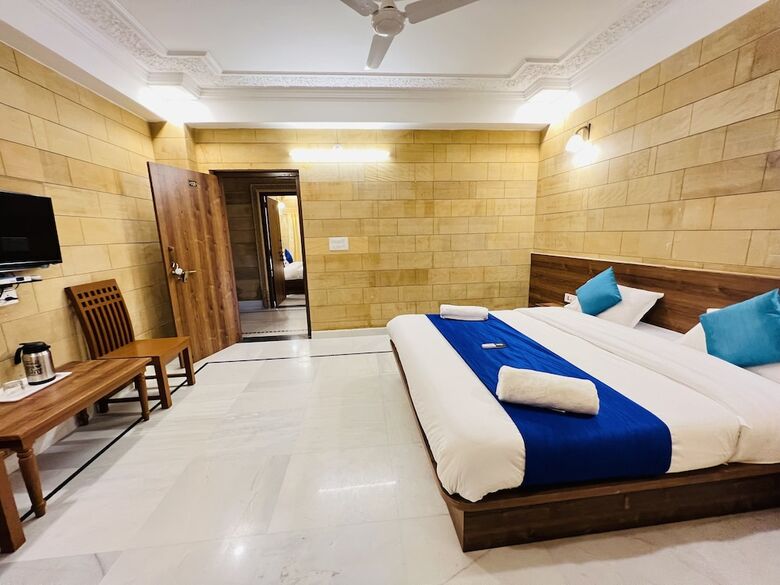 Hotel Garh Villa