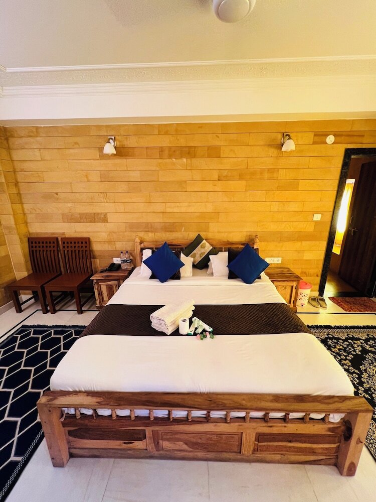 Hotel Garh Villa
