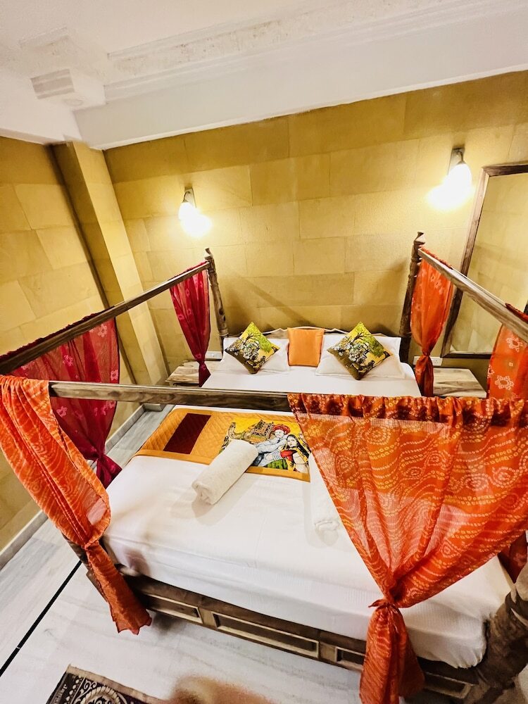 Hotel Garh Villa