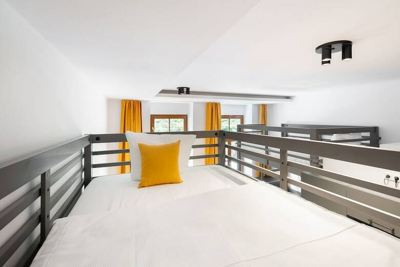 Servus Apartments By Homaris