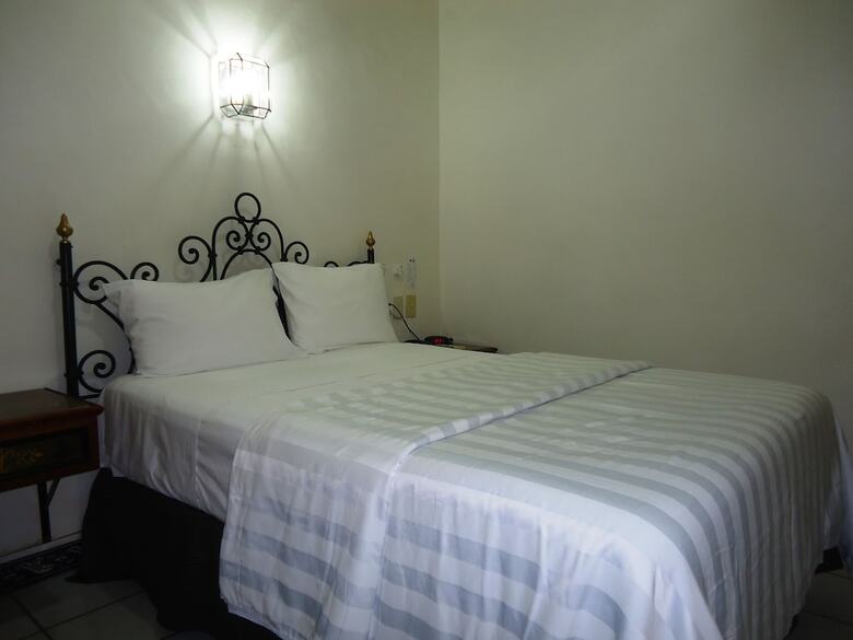 Hotel Concierge Plaza Colima