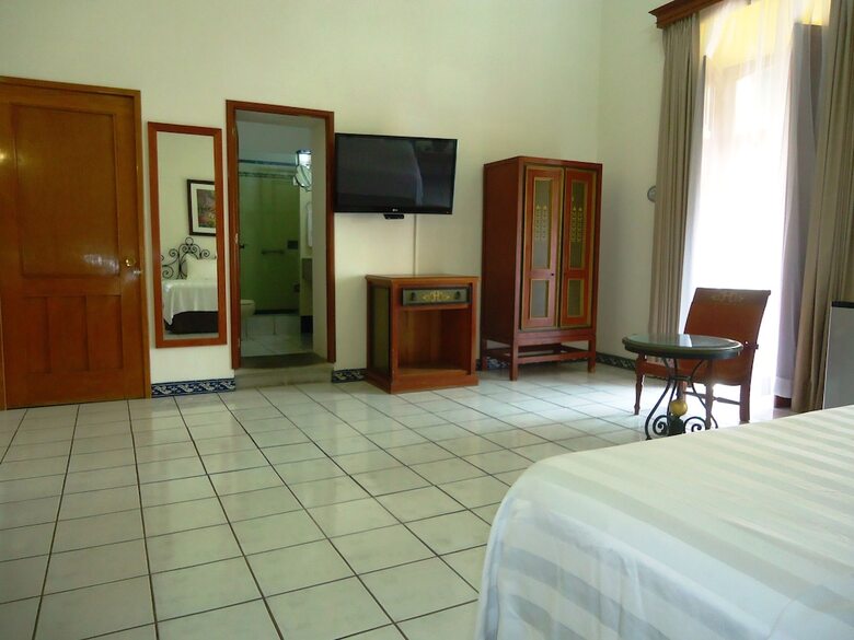Hotel Concierge Plaza Colima