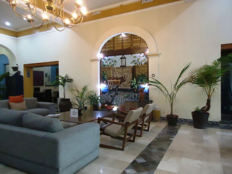 Hotel Concierge Plaza Colima