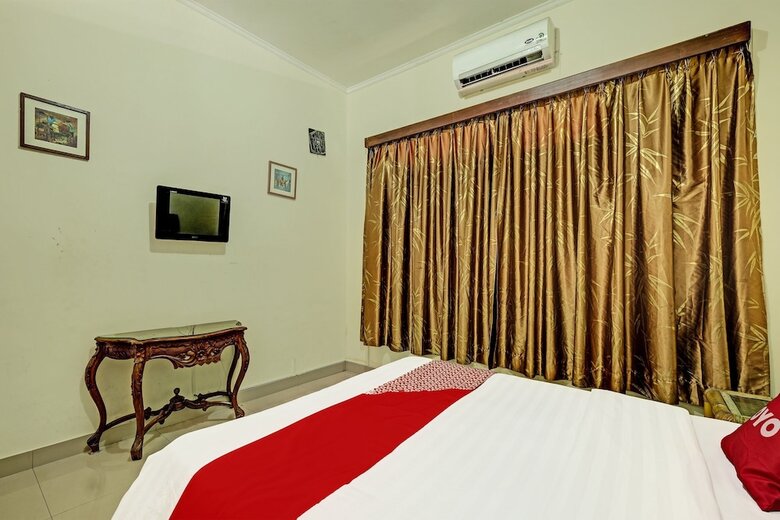 Oyo 91596 Hotel Rajadani