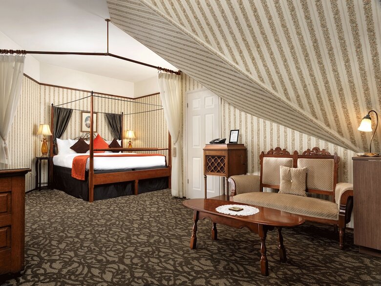 Posada Pendray Inn & Tea House