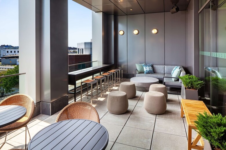 Hotel Hampton Inn Boston Seaport District