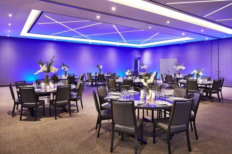 Hotel Springhill Suites By Marriott Los Angeles Downey